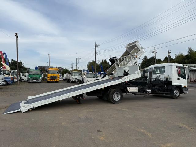 フォワード セーフティーローダー　積載車　最大積載量３０００ｋｇ　ウィンチ付　ラジコン付ＭＴ６　排ガス適合車　ＮＯ・４１（5枚目）