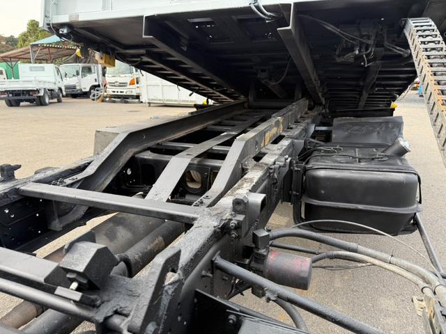 フォワード セーフティーローダー　積載車　最大積載量３０００ｋｇ　ウィンチ付　ラジコン付ＭＴ６　排ガス適合車　ＮＯ・４１（11枚目）