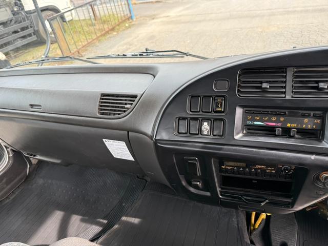 フォワード セーフティーローダー　積載車　最大積載量３０００ｋｇ　ウィンチ付　ラジコン付ＭＴ６　排ガス適合車　ＮＯ・４１（19枚目）