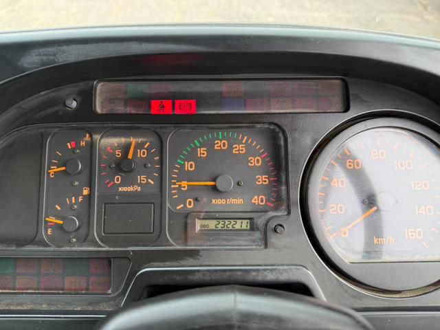 フォワード セーフティーローダー　積載車　最大積載量３０００ｋｇ　ウィンチ付　ラジコン付ＭＴ６　排ガス適合車　ＮＯ・４１（22枚目）