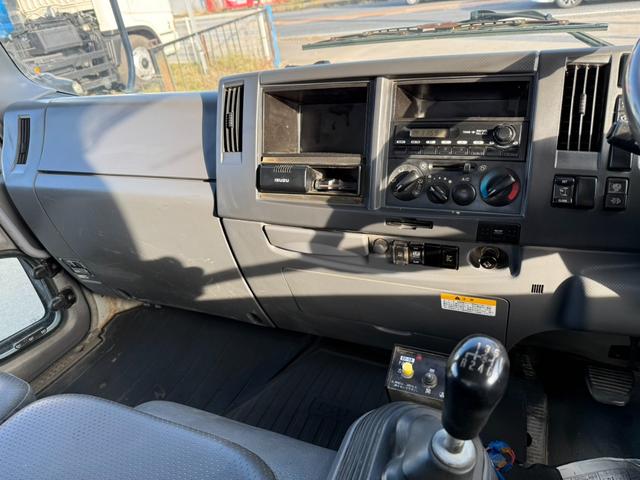 フォワード ダンプ 4tダンプ 最大積載量3600kg Lゲート ETC付 電動コボレーン付 MT6 排ガス適合車 NO・45(18枚目)