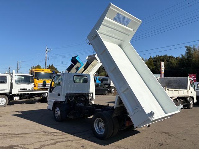エルフトラック ダンプ 3tダンプ 低床 最大積載量3000kg ETC付 MT5 排ガス適合車(5枚目)