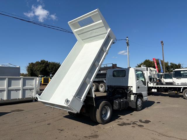 エルフトラック ダンプ 3tダンプ 低床 最大積載量3000kg ETC付 MT5 排ガス適合車(7枚目)
