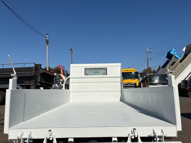エルフトラック ダンプ 3tダンプ 低床 最大積載量3000kg ETC付 MT5 排ガス適合車(12枚目)