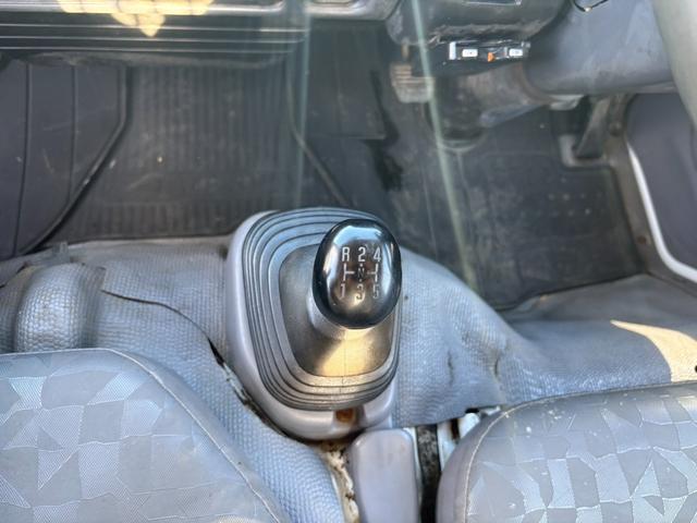 エルフトラック ダンプ 3tダンプ 低床 最大積載量3000kg ETC付 MT5 排ガス適合車(26枚目)