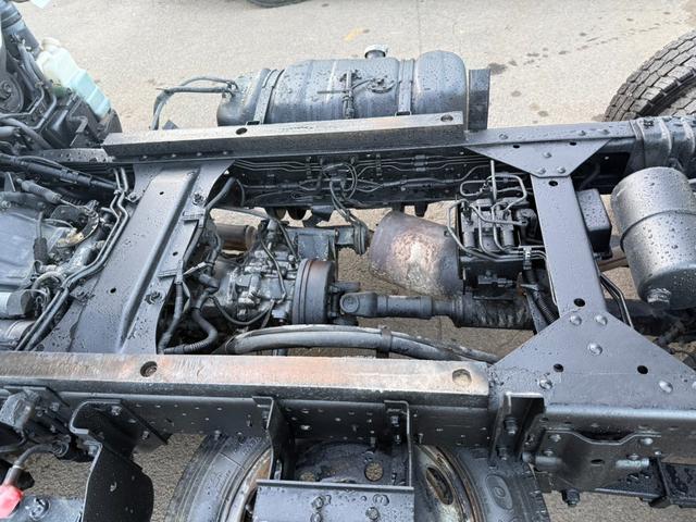 エルフトラック ダンプ 低床ダンプ 4WD 四駆 DPDなし 最大積載量2000kg 排ガス適合車 MT5 NO・9(13枚目)