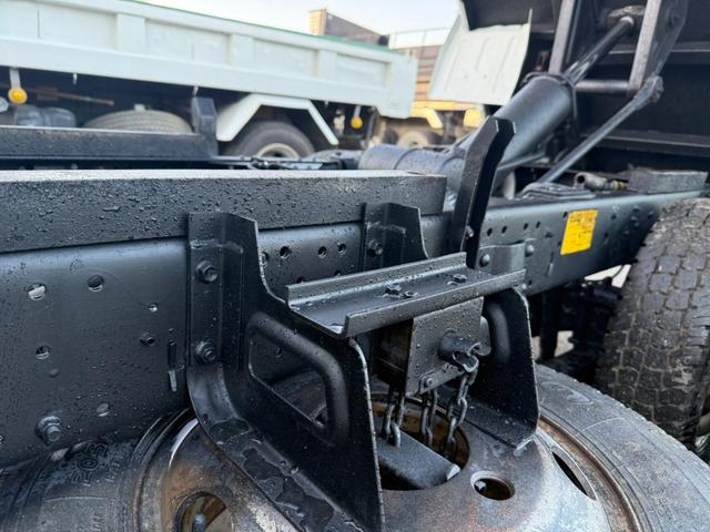 エルフトラック ダンプ 低床ダンプ 4WD 四駆 DPDなし 最大積載量2000kg 排ガス適合車 MT5 NO・9(14枚目)