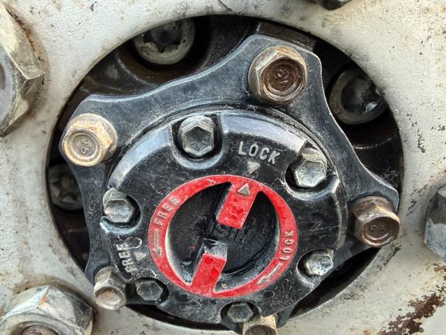 エルフトラック ダンプ 低床ダンプ 4WD 四駆 DPDなし 最大積載量2000kg 排ガス適合車 MT5 NO・9(20枚目)