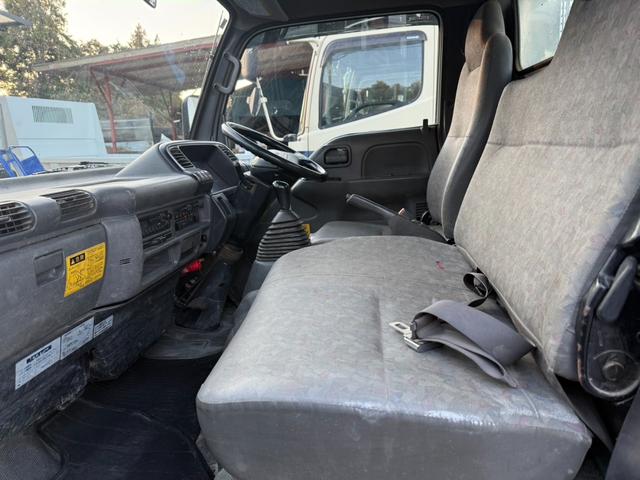 エルフトラック ダンプ 低床ダンプ 4WD 四駆 DPDなし 最大積載量2000kg 排ガス適合車 MT5 NO・9(22枚目)