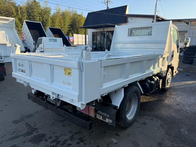 エルフトラック ダンプ 3tダンプ 低床 最大積載量3000kg コボレーン付 ETC付MT6 排ガス適合車 NO・10(6枚目)