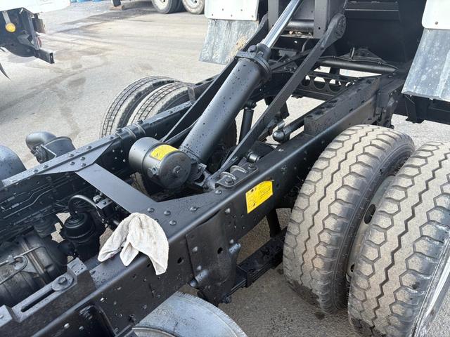 エルフトラック ダンプ 3tダンプ 低床 最大積載量3000kg コボレーン付 ETC付MT6 排ガス適合車 NO・10(13枚目)