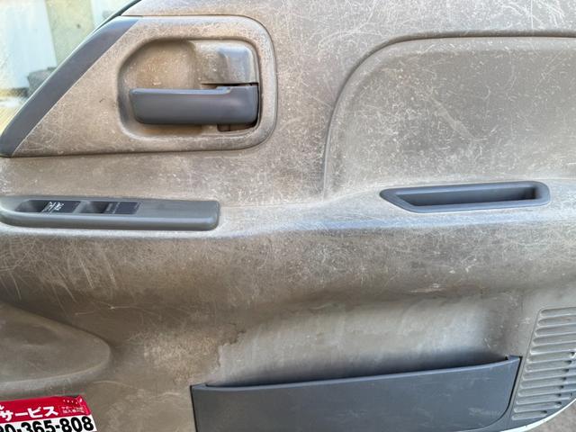 エルフトラック ダンプ 3tダンプ 低床 最大積載量3000kg コボレーン付 ETC付MT6 排ガス適合車 NO・10(17枚目)