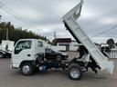 エルフトラック ダンプ　３トンダンプ　低床ダンプ　最大積載量３０００ｋｇ　電動コボレーン付　ＭＴ６　排ガス適合車　ＮＯ・１９（7枚目）