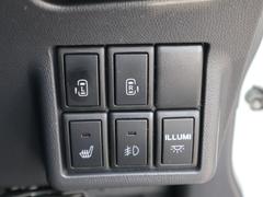 両側電動スライドドア装備！運転席よりボタン一つで開閉可能でございます。 7
