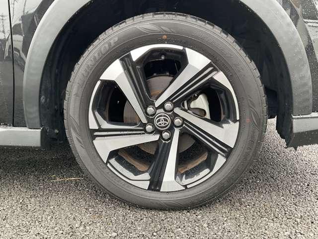 ライズ Ｚ　ディスプレイオーディオ・フルセグＴＶ・Ｂｌｕｅｔｏｏｔｈ・バックカメラ・クルーズコントロール・ＥＴＣ・シートヒーター・オートエアコン・衝突軽減・ＬＥＤライト・１７インチアルミ（14枚目）