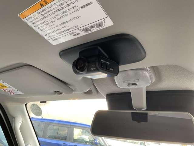 クリッパーバン 660 DX GLパッケージ ハイルーフ デュアルカメラブレーキサポート エアコン 運転席エアバッグ Wエアバッグ パワーステアリング ABS レーンキープ(9枚目)