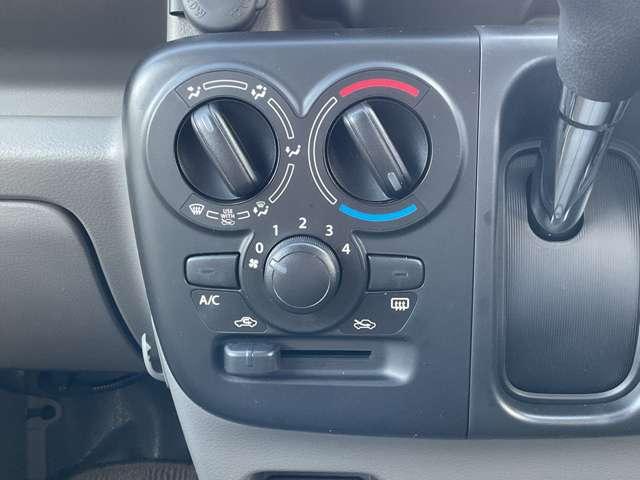 クリッパーバン 660 DX GLパッケージ ハイルーフ デュアルカメラブレーキサポート エアコン 運転席エアバッグ Wエアバッグ パワーステアリング ABS レーンキープ(15枚目)