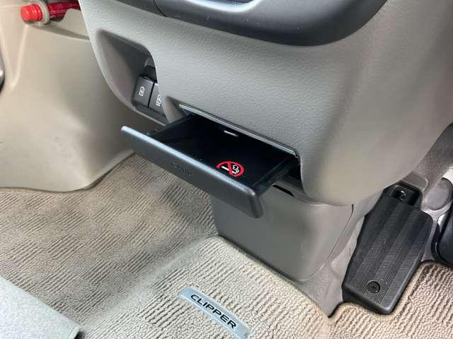 クリッパーバン 660 DX GLパッケージ ハイルーフ デュアルカメラブレーキサポート エアコン 運転席エアバッグ Wエアバッグ パワーステアリング ABS レーンキープ(17枚目)