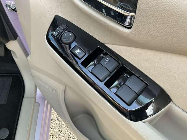 デイズ 660 ボレロ 試乗車アップ メモリーナビ 車線逸脱警報 フルオートエアコン スマートキー Wエアバック 衝突回避支援(18枚目)