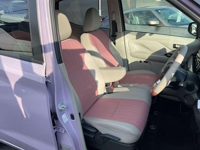 デイズ 660 ボレロ 試乗車アップ メモリーナビ 車線逸脱警報 フルオートエアコン スマートキー Wエアバック 衝突回避支援(19枚目)