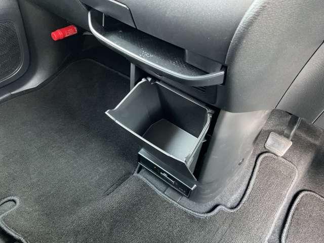 ルークス 660 ハイウェイスターGターボ 助手席エアバッグ インテリキ- レーンキープ ドライブレコーダー バックモニター キーフリー アルミホイール 盗難防止システム ABS パワーステアリング ナビTV メモリーナビ オートエアコン(17枚目)