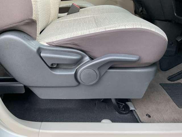 デイズ S 4WD・CD・AM/FMチューナー・ドライブレコーダー・USB・シートヒーター・エアコン・エアバッグ・ABS・オートライト・キーレスエントリー・アイドリングストップ・衝突軽減・踏み間違い防止(19枚目)