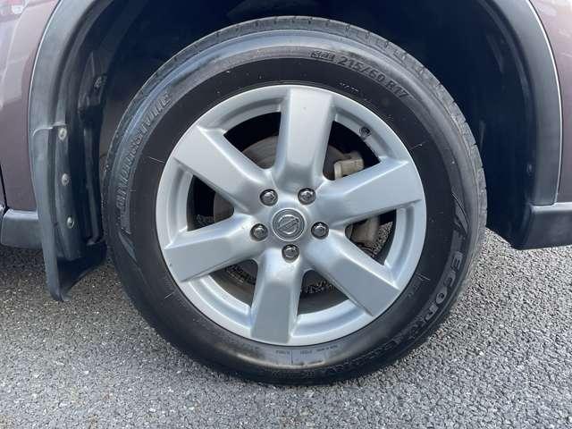 エクストレイル 20Xt 4WD・HDDナビ・フルセグTV・DVD再生・バックカメラ・クルーズコントロール・ETC・ドライブレコーダー・オートエアコン・シートヒーター・オートライト・横滑り防止装置・17インチアルミ(12枚目)