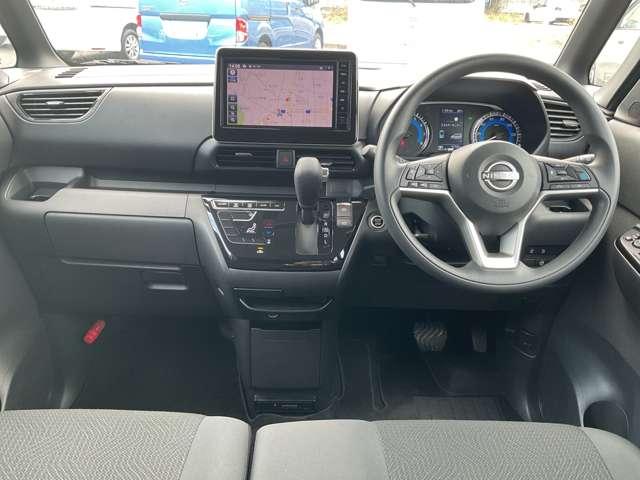 ルークス 660 ハイウェイスターX プロパイロット エディション メモリーナビ・フルセグTV・Bluetooth・ア 左右パワースライドドア アイドリング イモビ パノラマモニター 助手席エアバッグ 衝突軽減ブレーキ PW ナビ&TV 1セグ LEDヘッドライト LDW スマートキー ETC ドライブレコーダー PS(4枚目)