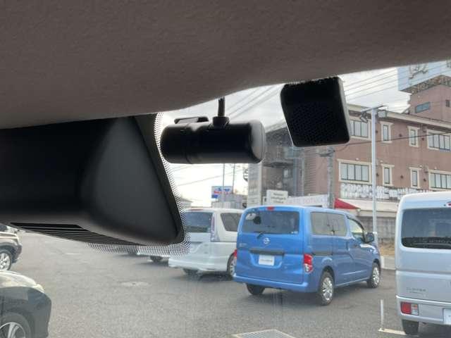 ルークス 660 ハイウェイスターX プロパイロット エディション メモリーナビ・フルセグTV・Bluetooth・ア 左右パワースライドドア アイドリング イモビ パノラマモニター 助手席エアバッグ 衝突軽減ブレーキ PW ナビ&TV 1セグ LEDヘッドライト LDW スマートキー ETC ドライブレコーダー PS(10枚目)