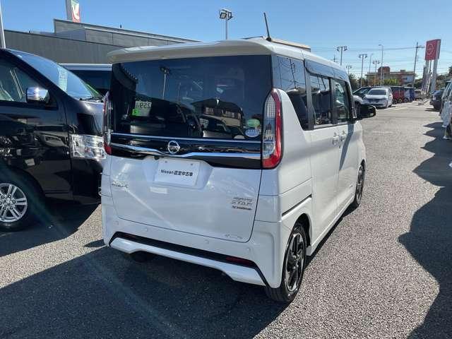 ルークス ６６０　ハイウェイスターＸ　プロパイロット　エディション　メモリーナビ・フルセグＴＶ・ＤＶＤ再生・Ｂｌｕｅｔ　左右パワースライドドア　イモビ　パノラマモニター　助手席エアバッグ　衝突軽減ブレーキ　ＰＷ　ナビ＆ＴＶ　１セグ　ＬＥＤヘッドライト　ＬＤＷ　スマートキー　ドライブレコーダー　バックカメラ　ＰＳ　ＡＡＣ（2枚目）