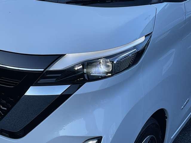 ルークス ６６０　ハイウェイスターＸ　プロパイロット　エディション　メモリーナビ・フルセグＴＶ・ＤＶＤ再生・Ｂｌｕｅｔ　左右パワースライドドア　イモビ　パノラマモニター　助手席エアバッグ　衝突軽減ブレーキ　ＰＷ　ナビ＆ＴＶ　１セグ　ＬＥＤヘッドライト　ＬＤＷ　スマートキー　ドライブレコーダー　バックカメラ　ＰＳ　ＡＡＣ（17枚目）