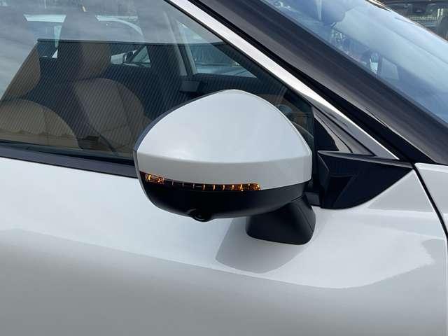 エクストレイル １．５　Ｇ　２ＷＤ・メモリーナビ・フルセグＴＶ・Ｂｌｕｅｔｏｏｔｈ　ドラレコ　インテリジェントエマージェンシーブレーキ　全方位モニター　ＬＥＤヘッドライト　ＥＴＣ　メモリーナビ　パークアシスト　寒冷地　車線逸脱警報　追従クルーズ　革シート（18枚目）