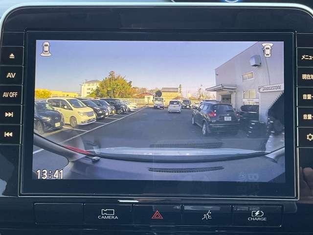 セレナ １．２　ｅ－ＰＯＷＥＲ　ハイウェイスター　Ｖ　３６０°カメラ　エマジェンシーブレーキ　スマキー　バックカメラ　ＬＥＤ　レーンアシスト　ＥＴＣ　イモビ　サイドカーテンエアバック　フルオートエアコン　アルミホイール　エアバック　メモリーナビ　ナビＴＶ（8枚目）