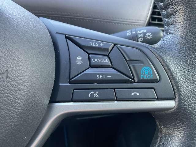 セレナ １．２　ｅ－ＰＯＷＥＲ　ハイウェイスター　Ｖ　３６０°カメラ　エマジェンシーブレーキ　スマキー　バックカメラ　ＬＥＤ　レーンアシスト　ＥＴＣ　イモビ　サイドカーテンエアバック　フルオートエアコン　アルミホイール　エアバック　メモリーナビ　ナビＴＶ（11枚目）