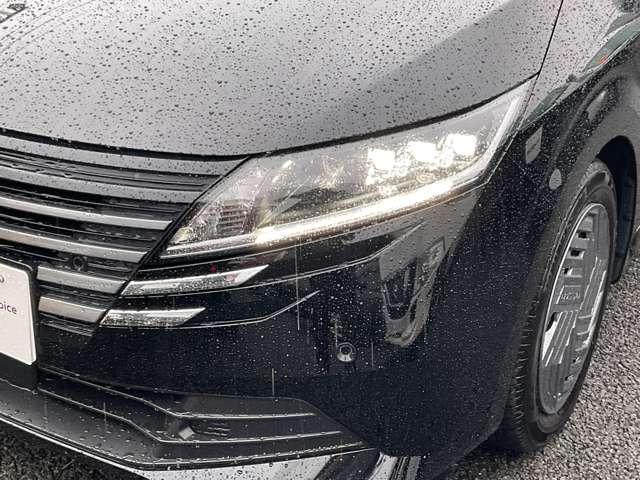 ノート Ｘ　メモリーナビ・フルセグＴＶ・Ｂｌｕｅｔｏｏｔｈ・アラウンドビューモニター・ＥＴＣ・ドライブレコーダー・スマートルームミラー・オートエアコン・衝突軽減・踏み間違い防止・ＬＥＤライト（15枚目）