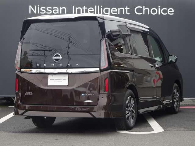 セレナ ｅ－パワー　ハイウェイスターＶ　メモリーナビ・フルセグＴＶ・Ｂｌｕｅｔｏｏｔｈ・アラウンドビューモニター・プロパイロット・ドライブレコーダー・ＥＴＣ・後席モニター・衝突軽減・踏み間違い防止・ＬＥＤライト・１６インチアルミ（2枚目）