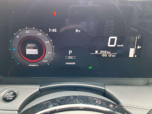 セレナ ｅ－パワー　ハイウェイスターＶ　メモリーナビ・フルセグＴＶ・Ｂｌｕｅｔｏｏｔｈ・アラウンドビューモニター・プロパイロット・ドライブレコーダー・ＥＴＣ・後席モニター・衝突軽減・踏み間違い防止・ＬＥＤライト・１６インチアルミ（3枚目）