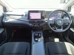 「Ｎｉｓｓａｎ　Ｉｎｔｅｌｌｉｇｅｎｔ　Ｃｈｏｉｃｅ　プレミアム認定中古車」です。ワイド保証２年付（期間中走行距離無制限）全国の日産サービス工場で保証が受けられます。ご購入後も１ヶ月または１，０００ｋ 4