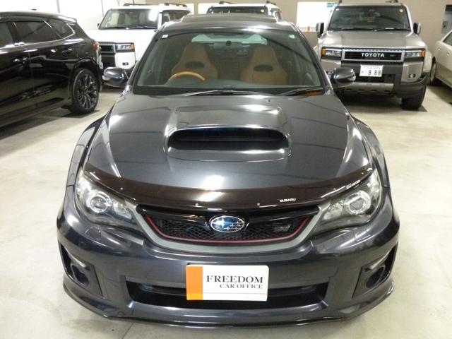 インプレッサ WRX STI Aライン STI4本出し パドルシフト付5AT プッシュスタート/スマートキー2本 パワー機能付オレンジレザーシート チルト/スライド機能付サンルーフ フルセグTV 走行中視聴 純正18インチアルミ カーボンパーツ(23枚目)