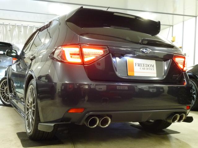 インプレッサ WRX STI Aライン STI4本出し パドルシフト付5AT プッシュスタート/スマートキー2本 パワー機能付オレンジレザーシート チルト/スライド機能付サンルーフ フルセグTV 走行中視聴 純正18インチアルミ カーボンパーツ(33枚目)
