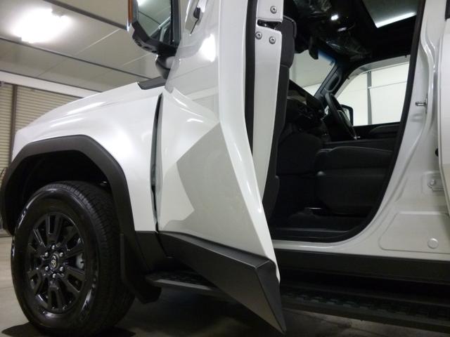 ランドクルーザー250 VX ベンチレーション機能付きブラック本革 チルト&スライドサンルーフ ブラックルーフレール 純正フロアマット バイザー ETC2.0 フルセグTV レーダークルーズコントロール 24時間屋内保管(39枚目)