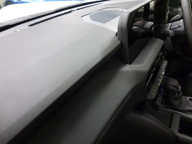 ランドクルーザー250 VX ベンチレーション機能付きブラック本革 チルト&スライドサンルーフ ブラックルーフレール 純正フロアマット バイザー ETC2.0 フルセグTV レーダークルーズコントロール 24時間屋内保管(52枚目)