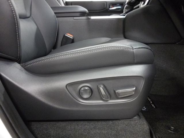 ランドクルーザー250 VX ベンチレーション機能付きブラック本革 チルト&スライドサンルーフ ブラックルーフレール 純正フロアマット バイザー ETC2.0 フルセグTV レーダークルーズコントロール 24時間屋内保管(71枚目)