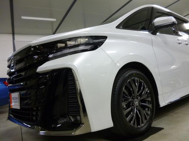 ヴェルファイア Ｚ　プレミア　２．４ターボ　パドルシフト付８速ＡＴ　Ｚプレミア　ＪＢＬ１５スピーカー＋メーカー１４インチフリップダウンモニター　左右ユニバーサルステップ　サンセットブラウンプレミアムナッパ本革　寒冷地仕様　ＥＴＣ２．０　ロイヤルタイプ純正フロアマット（3枚目）