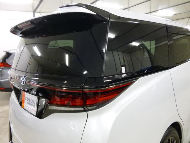 ヴェルファイア Ｚ　プレミア　２．４ターボ　パドルシフト付８速ＡＴ　Ｚプレミア　ＪＢＬ１５スピーカー＋メーカー１４インチフリップダウンモニター　左右ユニバーサルステップ　サンセットブラウンプレミアムナッパ本革　寒冷地仕様　ＥＴＣ２．０　ロイヤルタイプ純正フロアマット（10枚目）