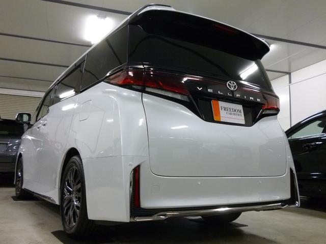 ヴェルファイア Ｚ　プレミア　２．４ターボ　パドルシフト付８速ＡＴ　Ｚプレミア　ＪＢＬ１５スピーカー＋メーカー１４インチフリップダウンモニター　左右ユニバーサルステップ　サンセットブラウンプレミアムナッパ本革　寒冷地仕様　ＥＴＣ２．０　ロイヤルタイプ純正フロアマット（13枚目）