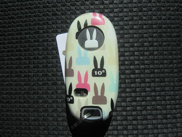 アルトラパン 10thアニバーサリーリミテッド 検R9年11月 スマートキー1個・プッシュスタート・HID・ウィンカーミラー・オートエアコン・フルフラットシート・シートヒーター・ETC・ヘッドライトレベライザー・電格ミラー・純正アルミ(34枚目)