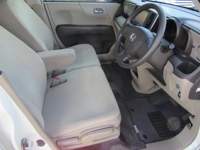 Ｎ－ＯＮＥ Ｇ・Ｌパッケージ　ナビ・ＴＶ・ＢＴ・バックカメラ・ｉストップ・横滑り防止・スマートキー・プッシュスタート・オートエアコン・ベンチシート・後席チップアップシート・ウィンカーミラー・ＨＩＤライト・アルミホイール（12枚目）