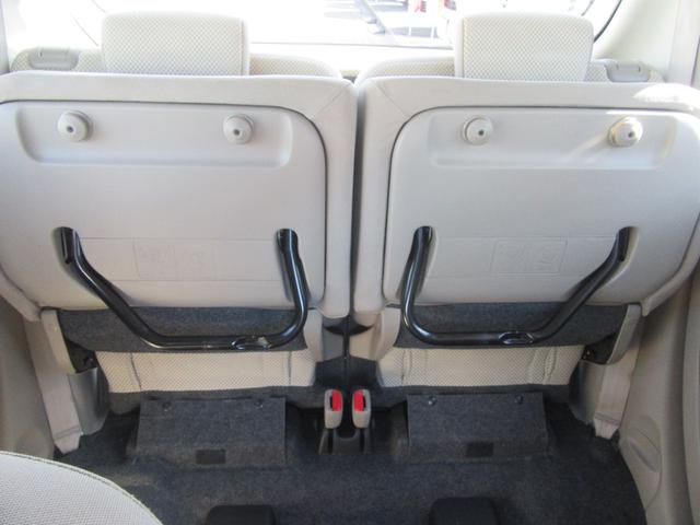 Ｎ－ＯＮＥ Ｇ・Ｌパッケージ　ナビ・ＴＶ・ＢＴ・バックカメラ・ｉストップ・横滑り防止・スマートキー・プッシュスタート・オートエアコン・ベンチシート・後席チップアップシート・ウィンカーミラー・ＨＩＤライト・アルミホイール（17枚目）