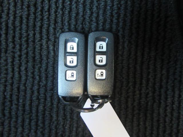 Ｎ－ＢＯＸ Ｇ・Ｌパッケージ　エコアイドル・横滑り防止・左パワスラ・ナビＴＶ・Ｂカメラ・Ｂｌｕｅｔｏｏｔｈ・スマートキー・Ｐスタート・オートＡＣ・チップアップシート・ステアリングリモコン・ウィンカーミラー・アルミホイール（42枚目）